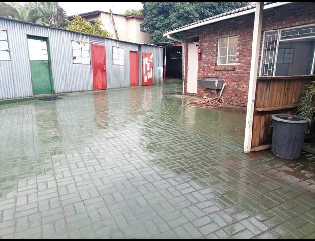 4 BEDROOM HOUSE FOR SALE IN GEELHOUTPARK